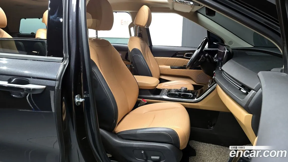 Kia Carnival 2023 из KR, фото 7