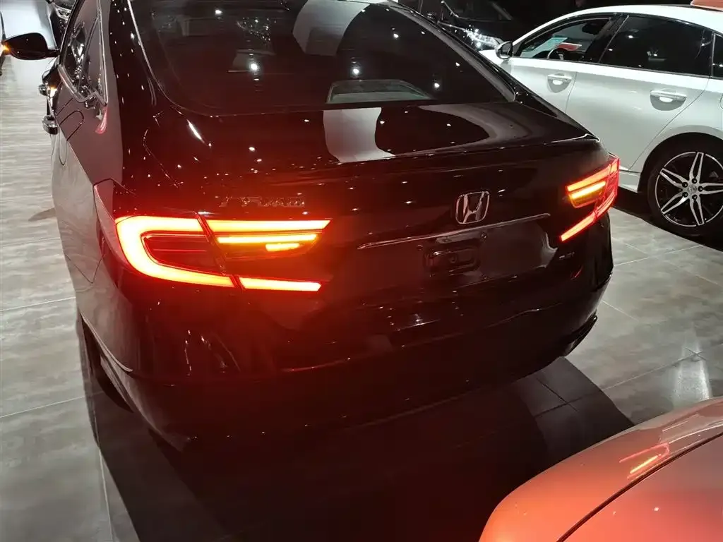 Honda Accord 2022 из CN, фото 9