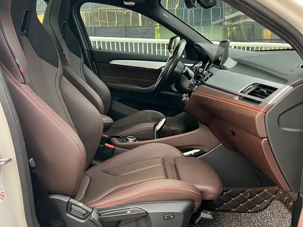BMW X2 2022 из CN, фото 8