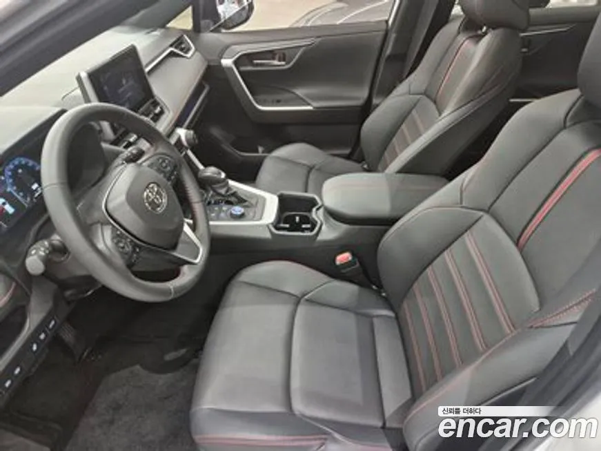 Toyota RAV4 2025 из KR, фото 9