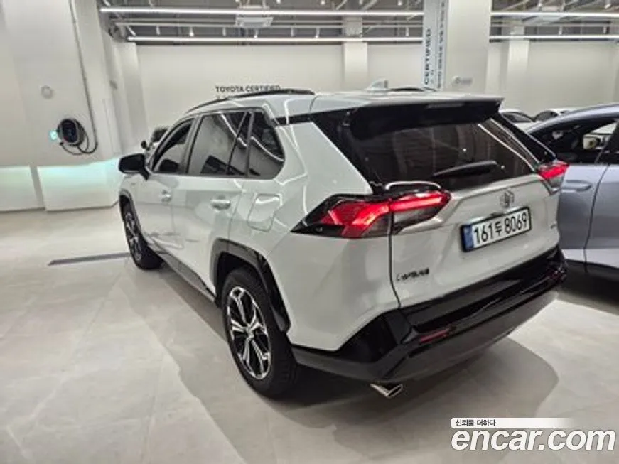 Toyota RAV4 2025 из KR, фото 3