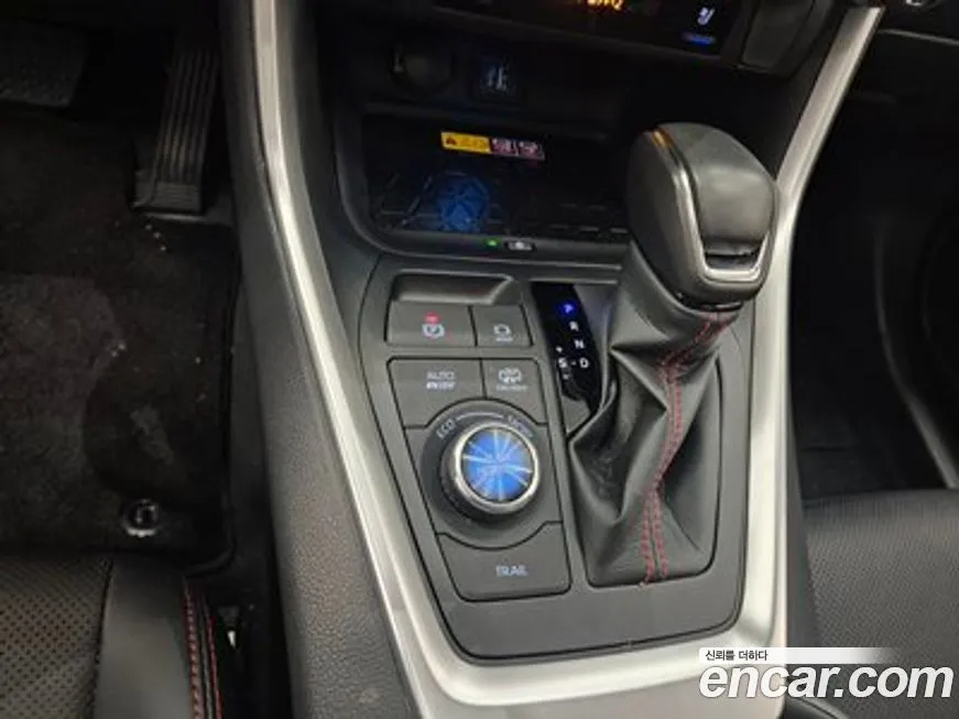 Toyota RAV4 2025 из KR, фото 6