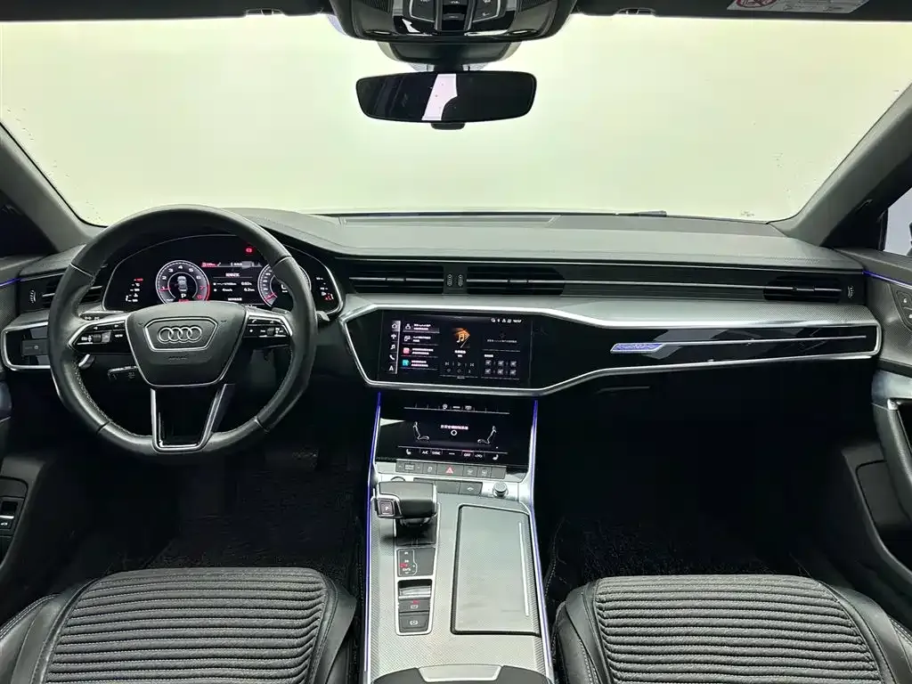 Audi A6L 2021 из CN, фото 8
