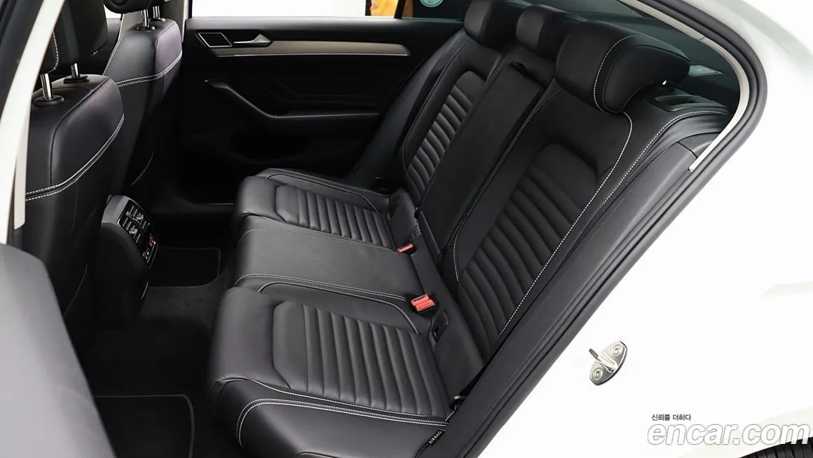 Volkswagen Passat 2021 из KR, фото 8