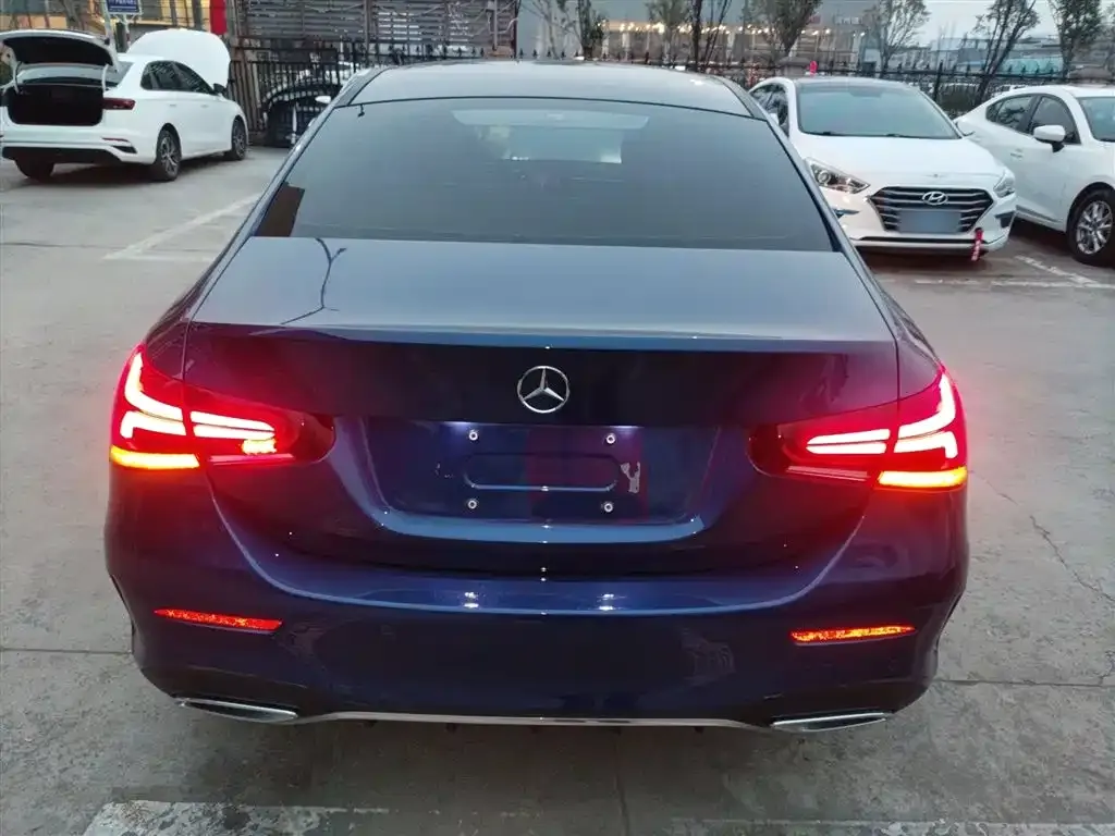 Mercedes-Benz A-Class 2023 из CN, фото 10
