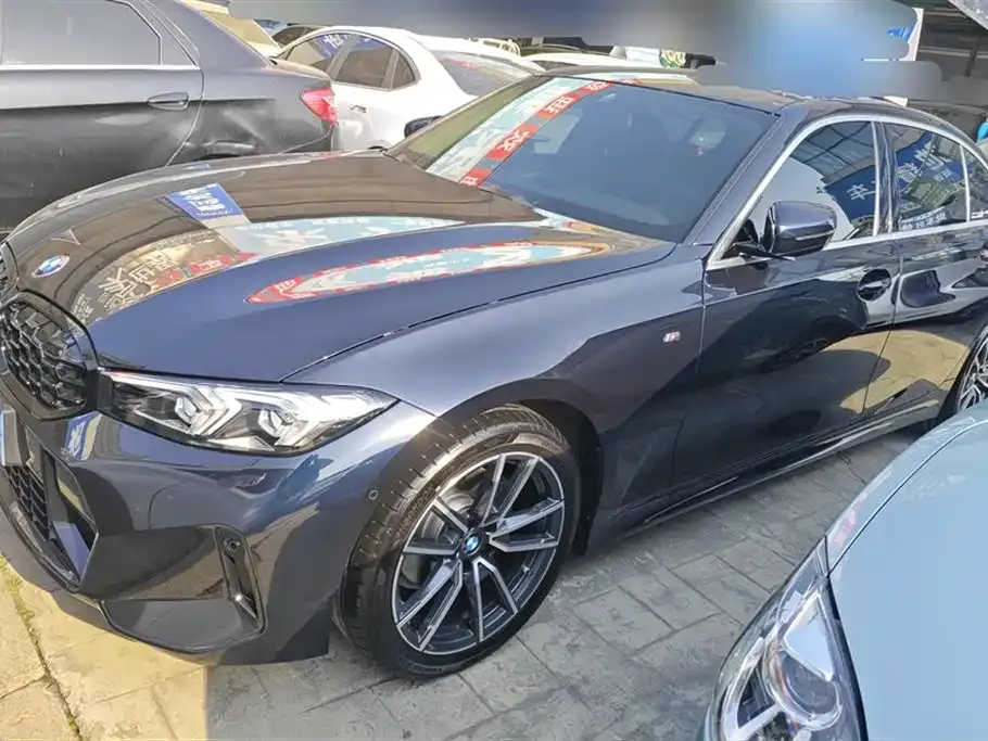 BMW 3 Series 2023 из CN, фото 1