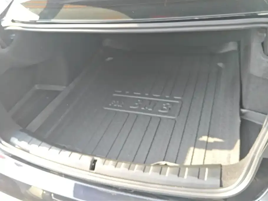 BMW 3 Series 2023 из CN, фото 5
