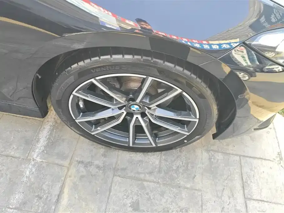 BMW 3 Series 2023 из CN, фото 10