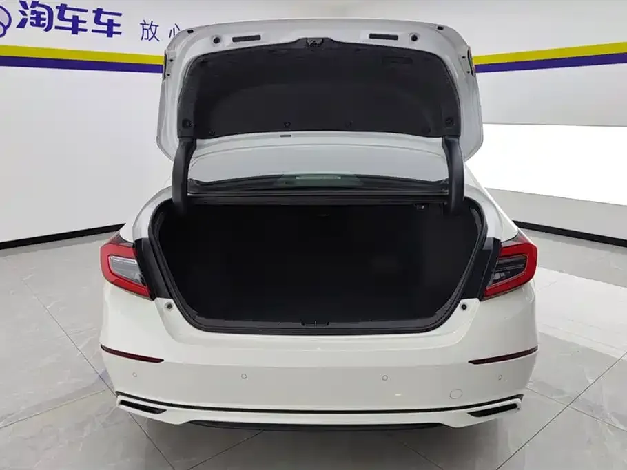 Honda Accord 2022 из CN, фото 4