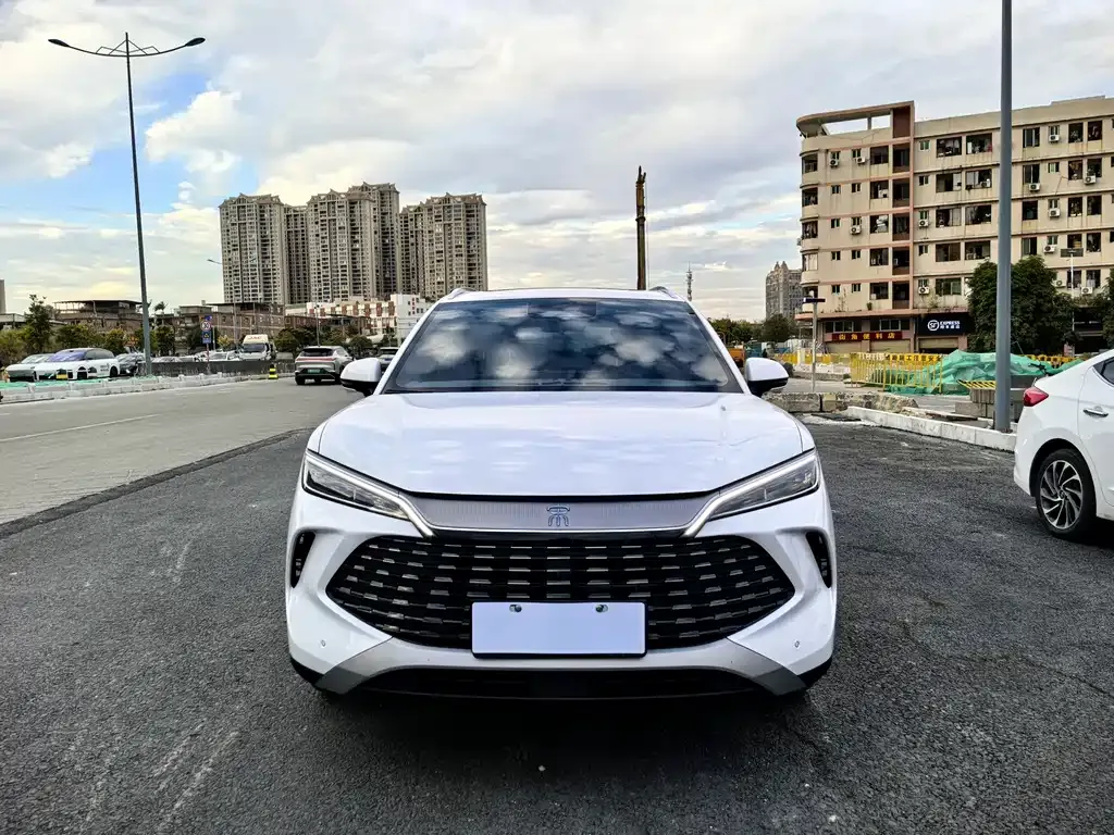 BYD L DM-i 2025 из CN, фото 2