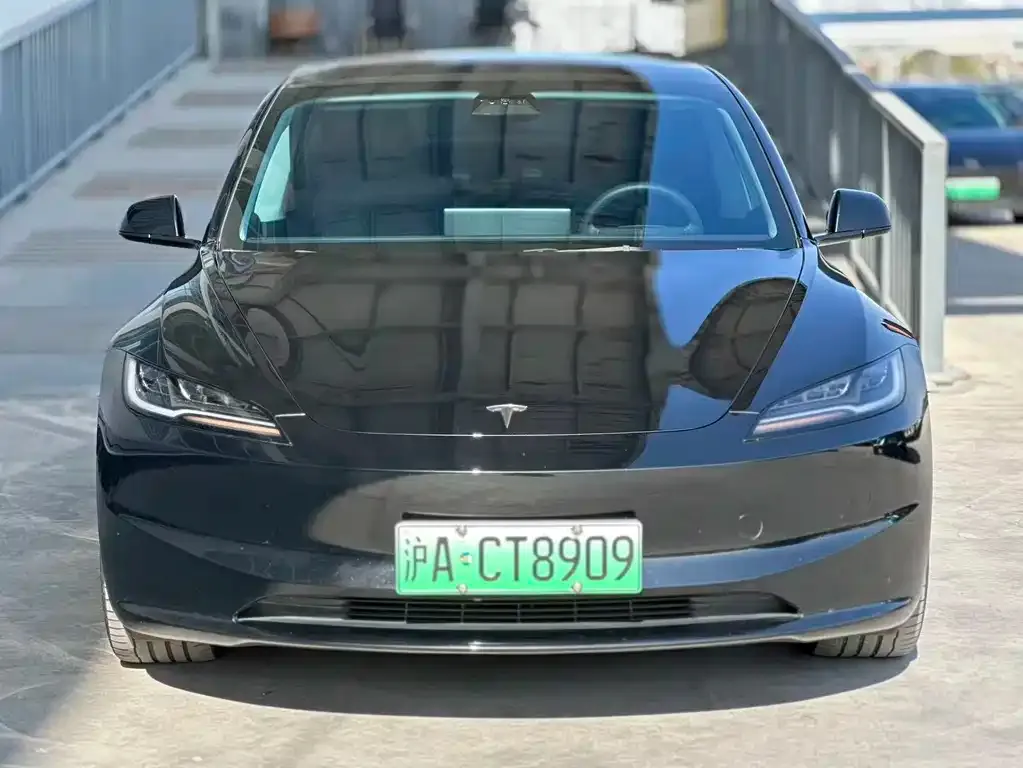 Tesla Model 3 2023 из CN, фото 8