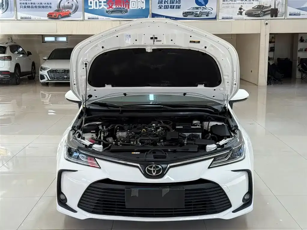 Toyota Corolla 2023 из CN, фото 6