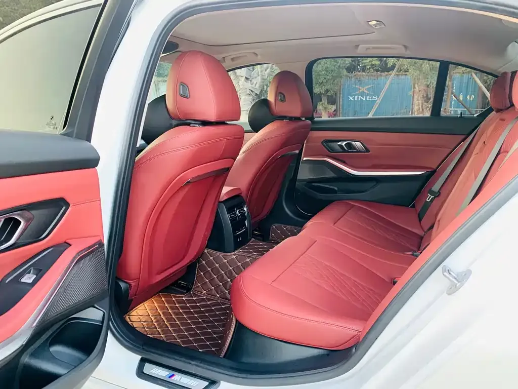 BMW 3 Series 2025 из CN, фото 4