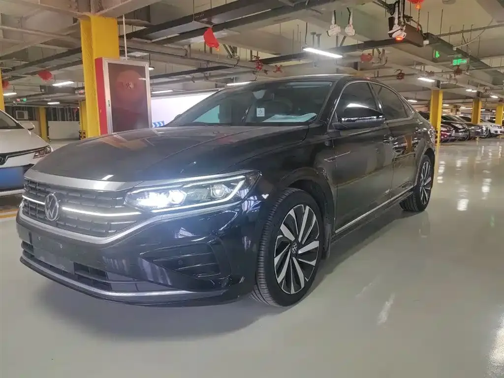 Volkswagen Passat 2022 из CN, фото 1