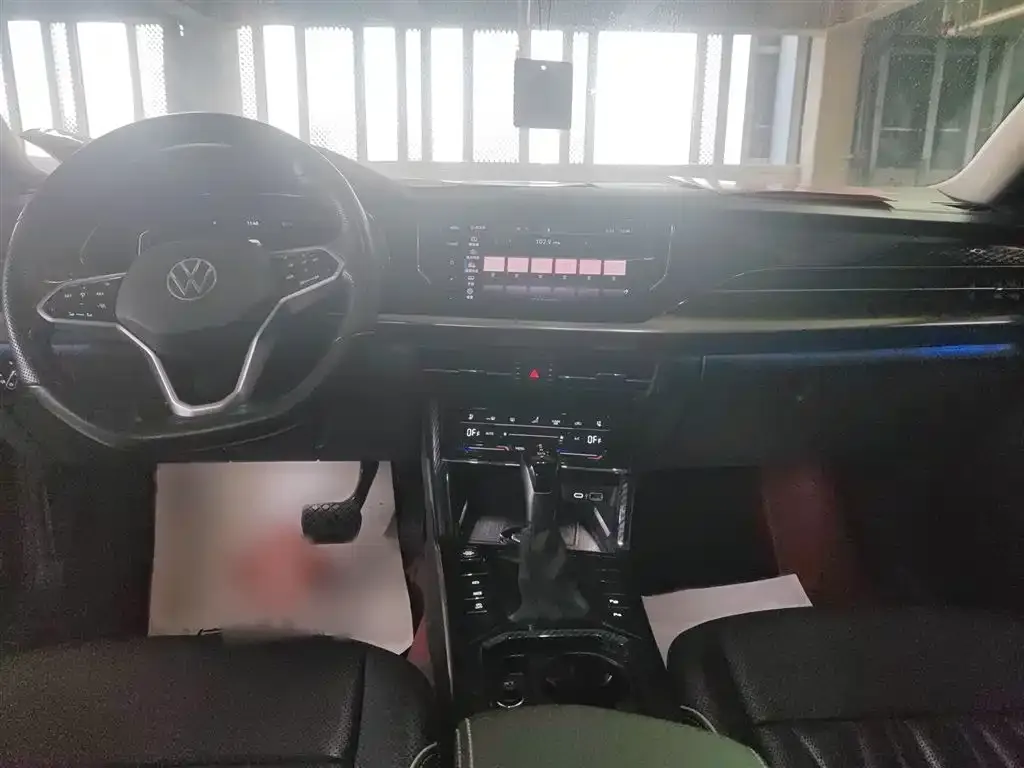 Volkswagen Passat 2022 из CN, фото 10