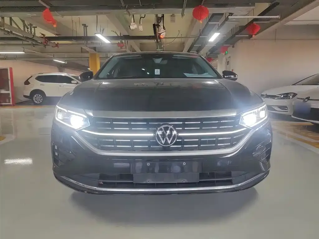 Volkswagen Passat 2022 из CN, фото 3