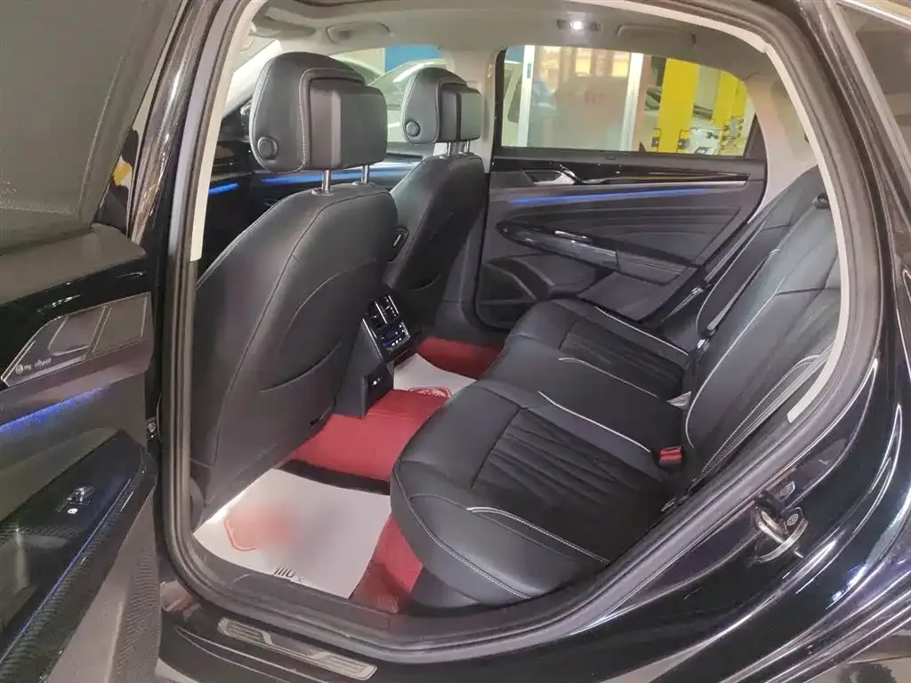Volkswagen Passat 2022 из CN, фото 8