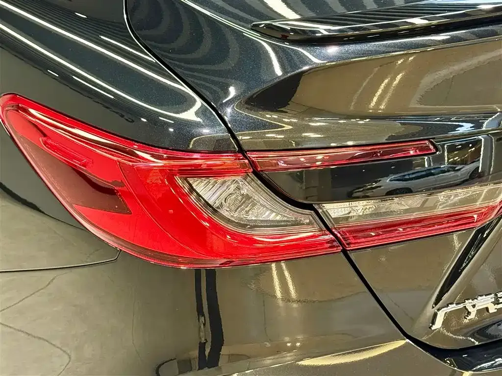 Toyota Camry 2025 из CN, фото 9