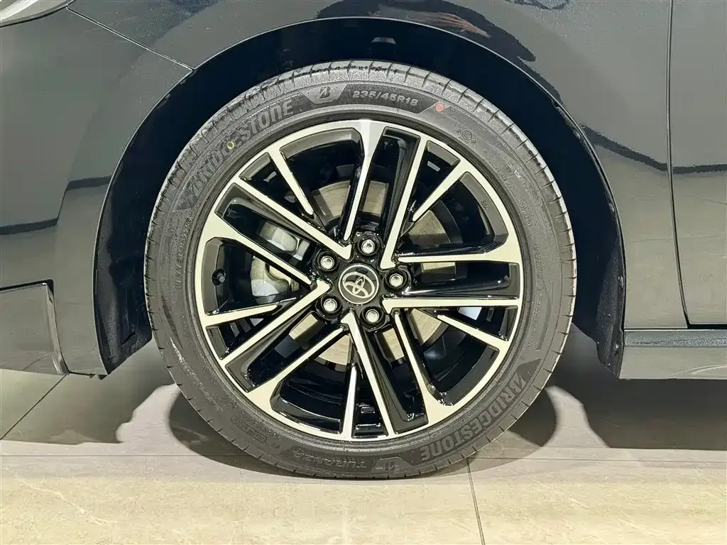 Toyota Camry 2025 из CN, фото 10