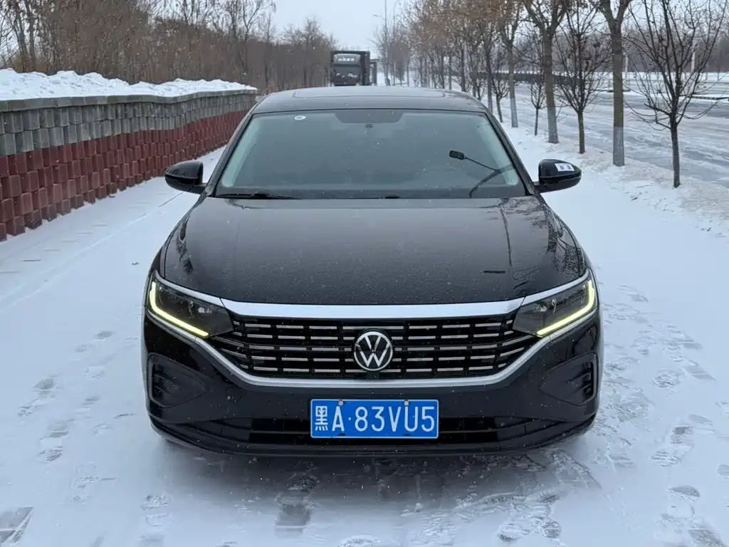 Volkswagen Passat 2023 из CN, фото 3