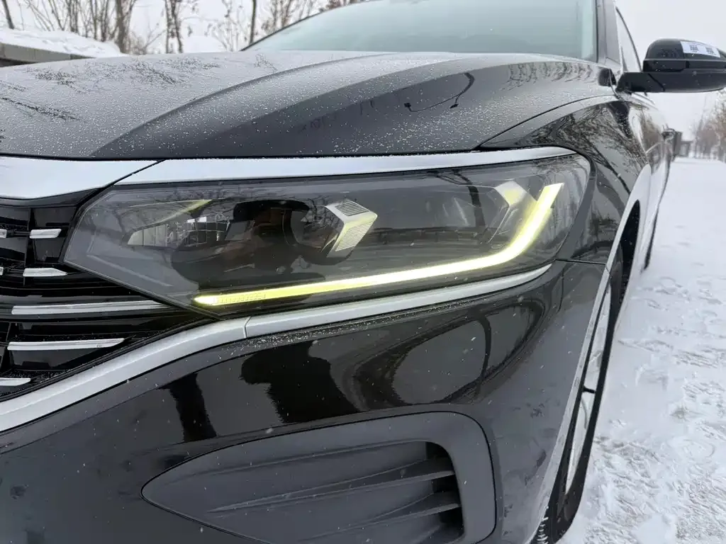 Volkswagen Passat 2023 из CN, фото 6