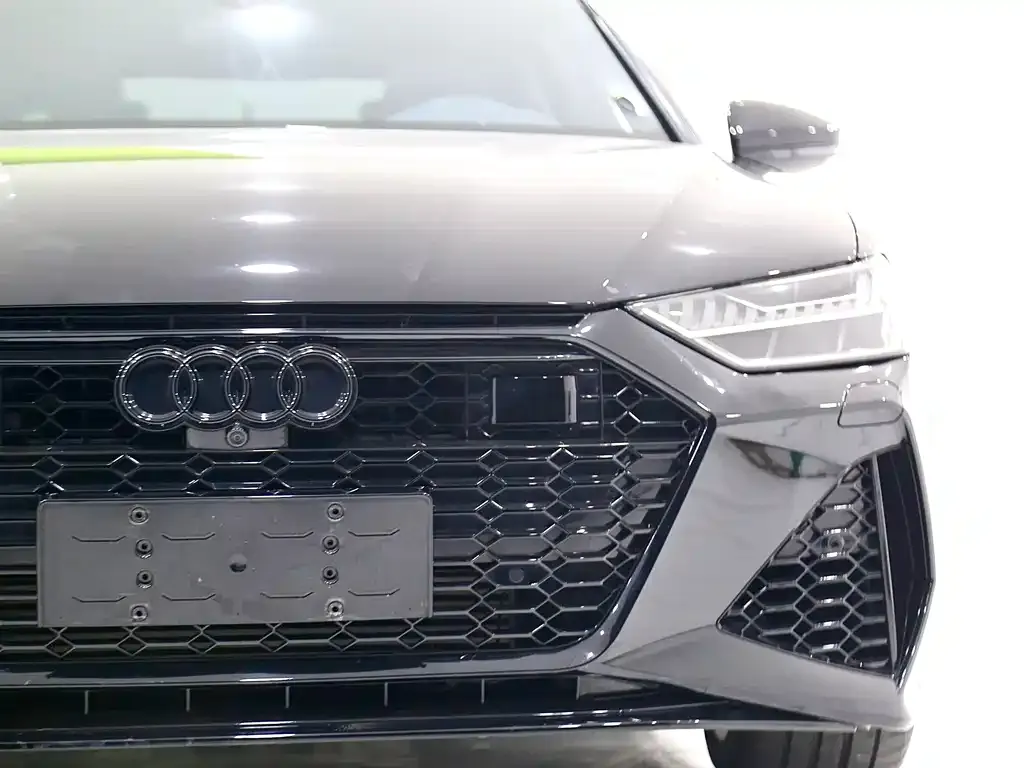 Audi A7L 2023 из CN, фото 6