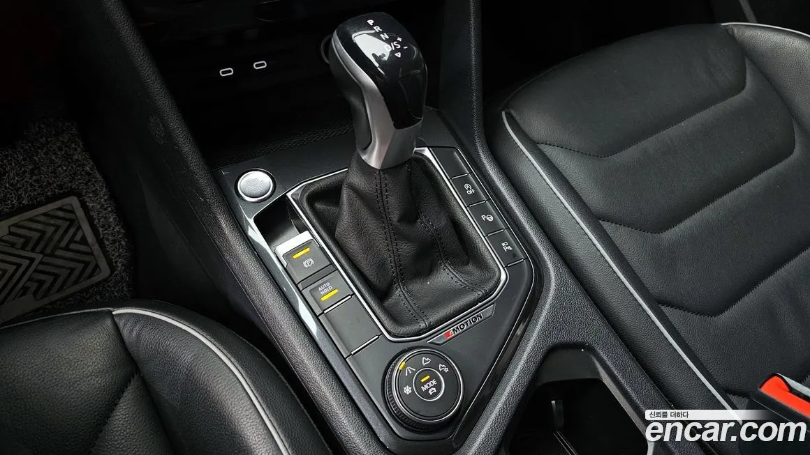 Volkswagen Tiguan 2023 из KR, фото 9