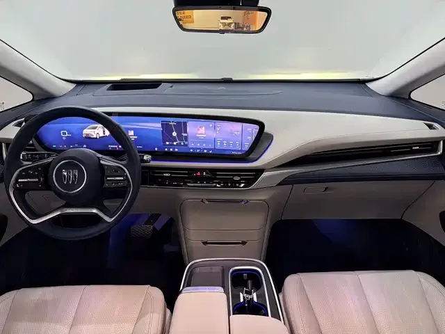 Buick Century 2024 из CN, фото 9