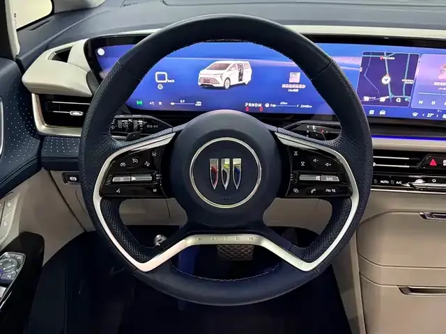 Buick Century 2024 из CN, фото 8