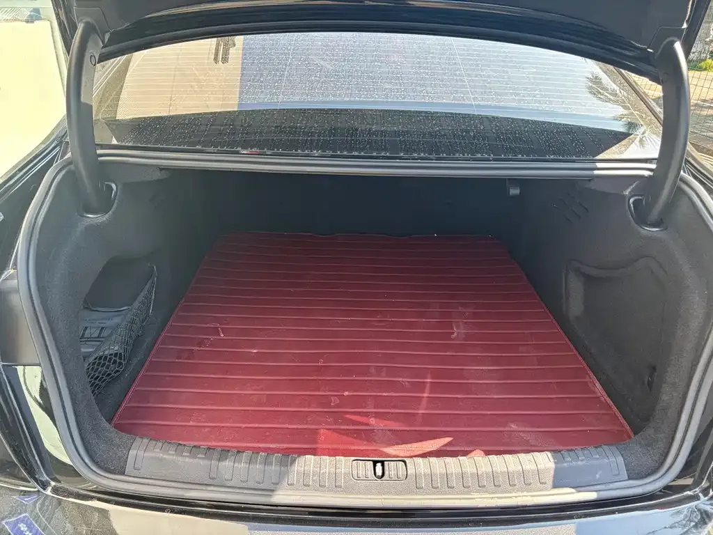 Audi A6L 2021 из CN, фото 6