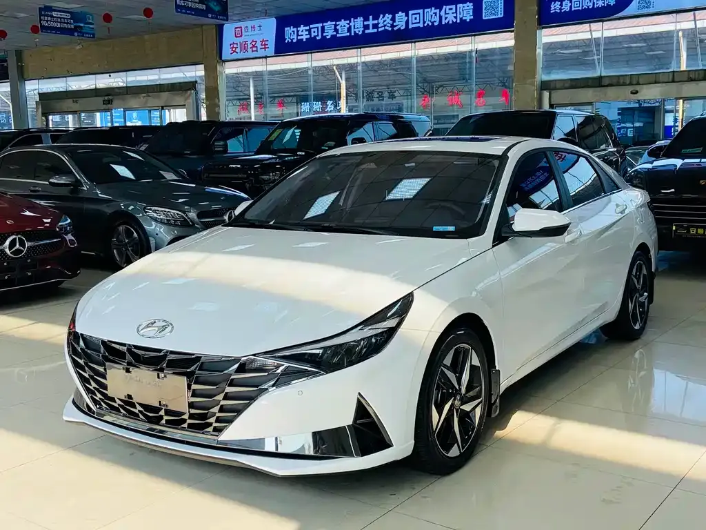 Hyundai Elantra 2021 из CN, фото 3