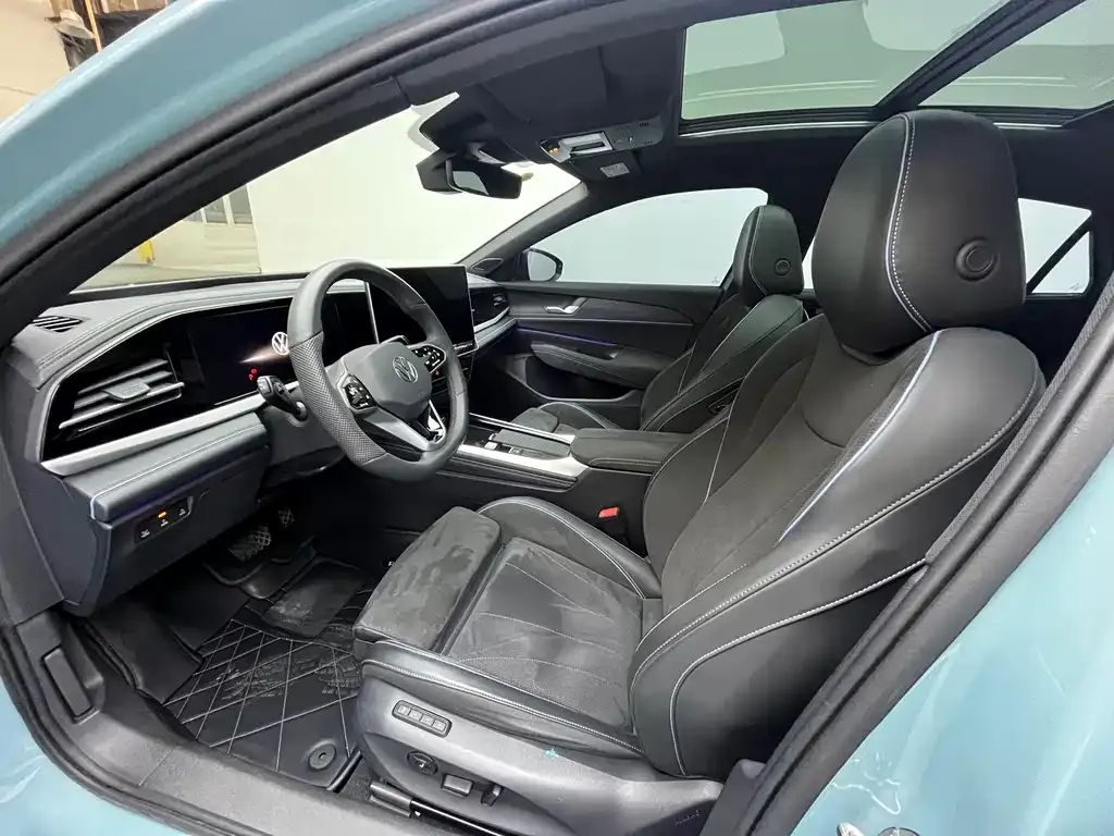Volkswagen Passat 2024 из CN, фото 7