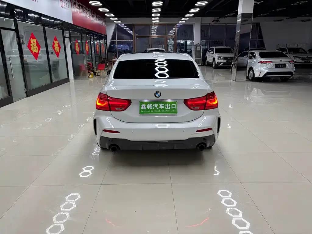 BMW 1 Series 2021 из CN, фото 6