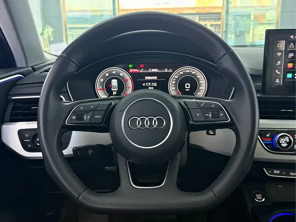 Audi A4L 2022 из CN, фото 6