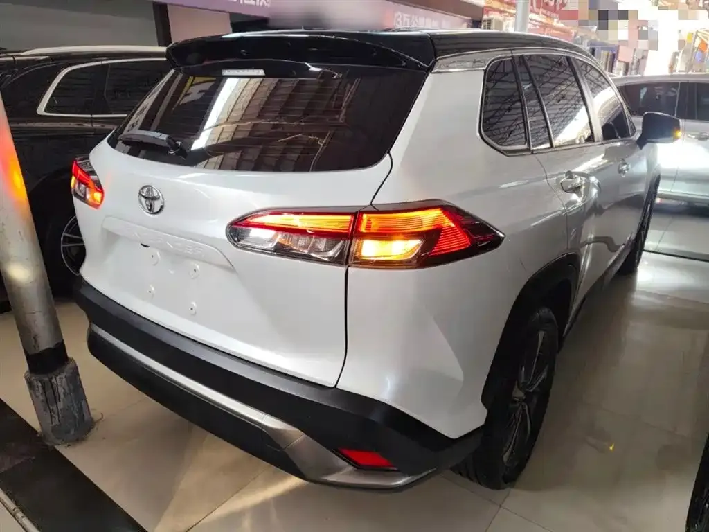 Toyota Frontlander 2022 из CN, фото 9