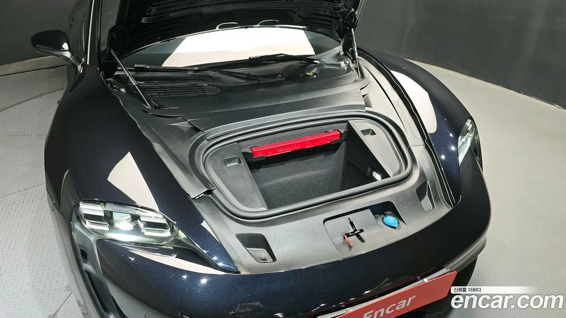 Porsche Taycan 2022 из KR, фото 9