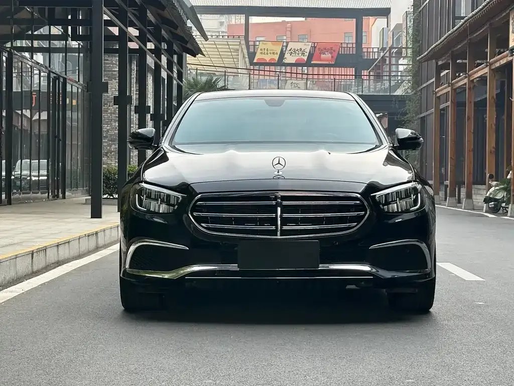 Mercedes-Benz E-Class 2021 из CN, фото 2