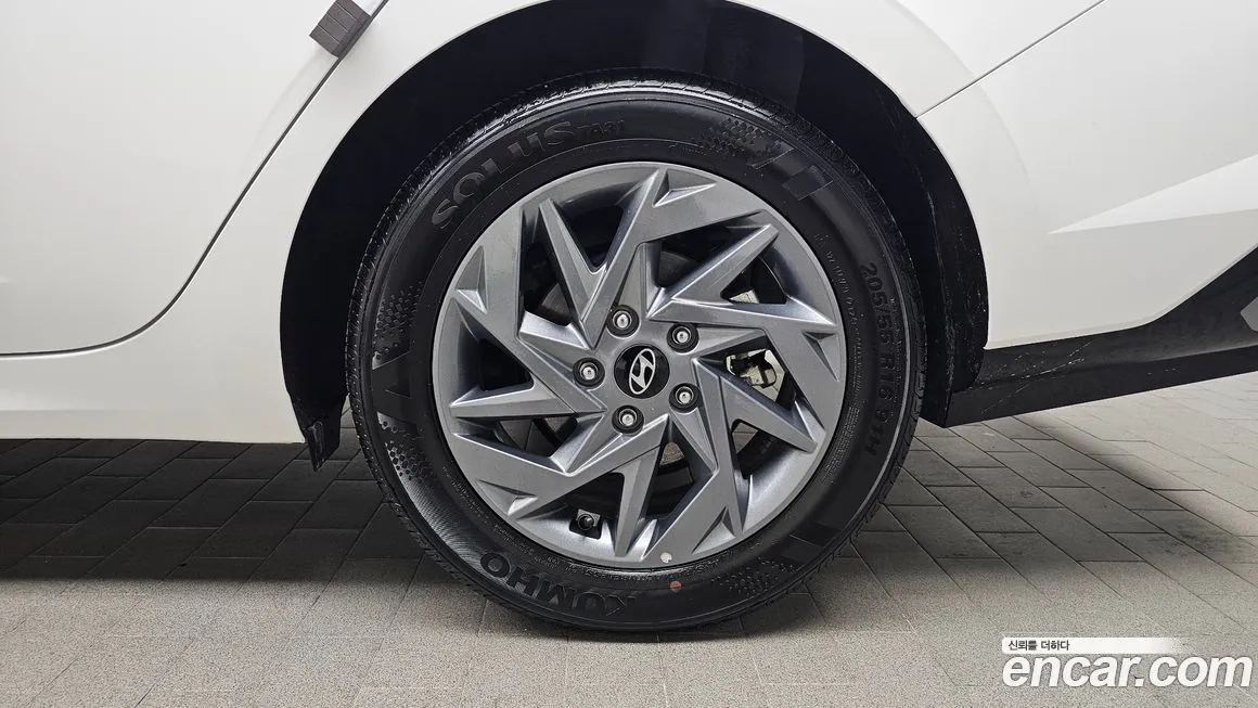 Hyundai AVANTE 2024 из KR, фото 5