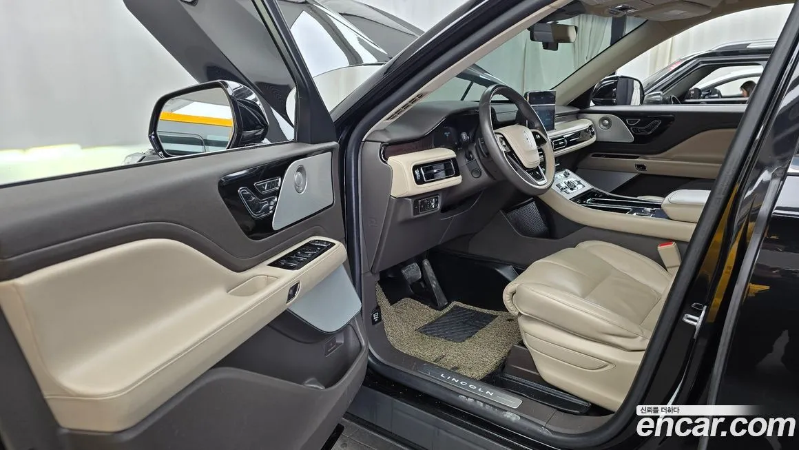 Lincoln Aviator 2023 из KR, фото 8