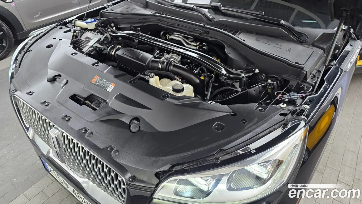 Lincoln Aviator 2023 из KR, фото 9