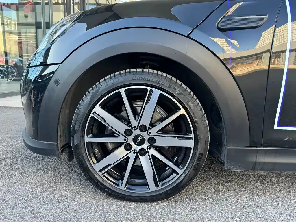 MINI Cooper (3-door) 2023 из CN, фото 10