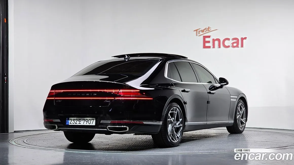 Genesis G90 2023 из KR, фото 2