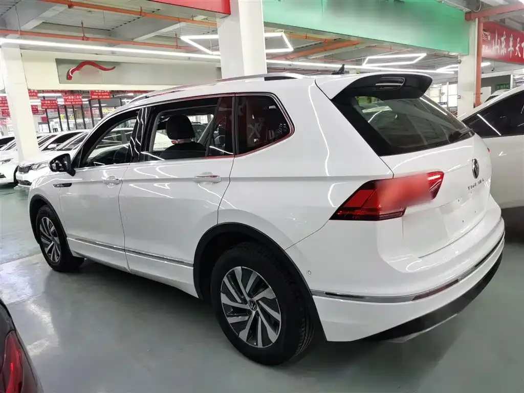 Volkswagen Tiguan L New Energy 2021 из CN, фото 9