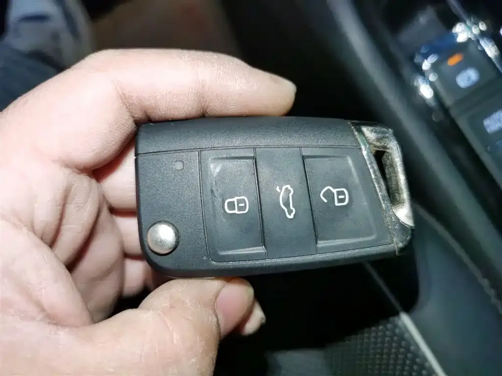 Volkswagen Tiguan L New Energy 2021 из CN, фото 2