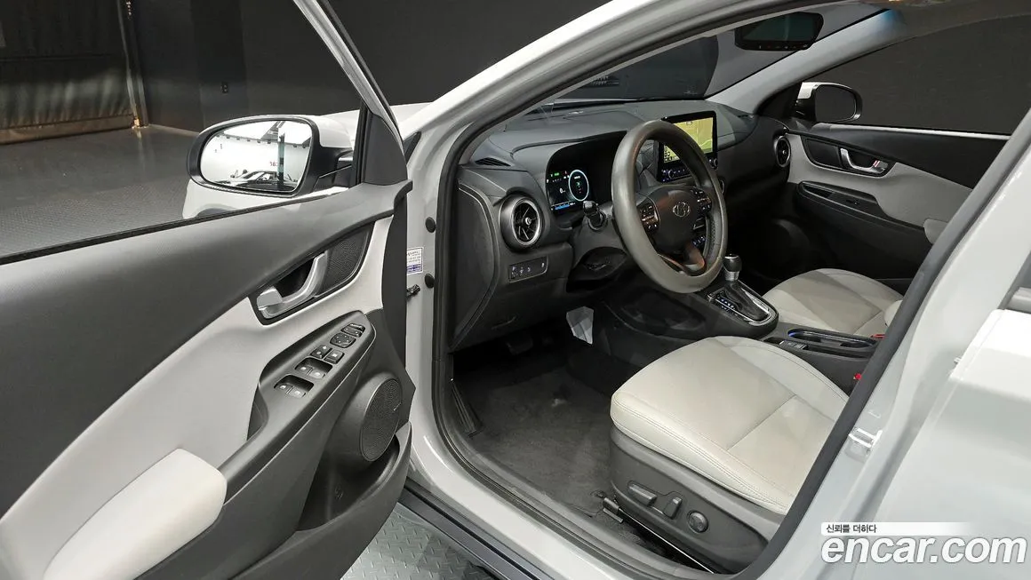 Hyundai Kona 2021 из KR, фото 5