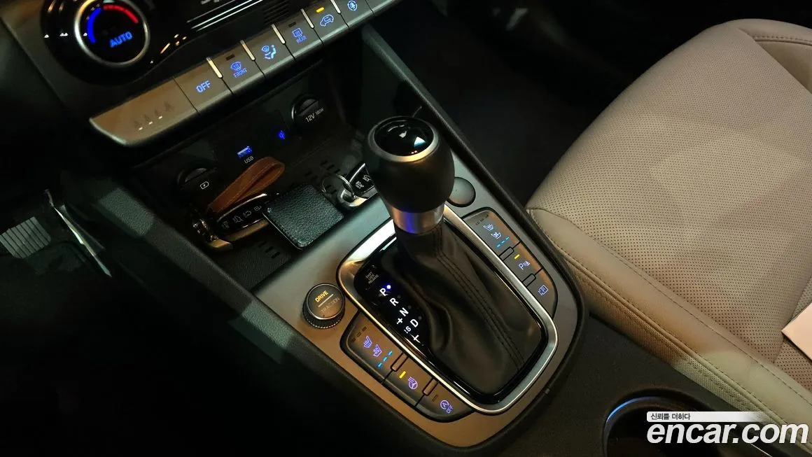 Hyundai Kona 2021 из KR, фото 4