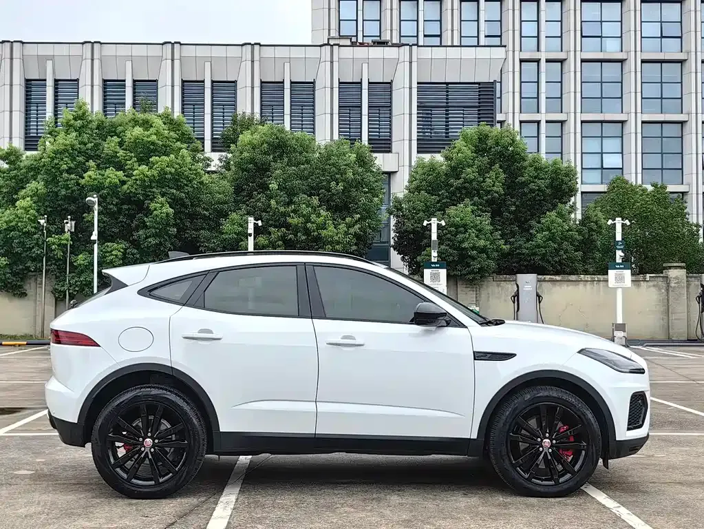 Jaguar E-PACE 2024 из CN, фото 5