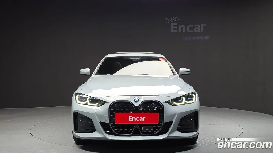 BMW i4 2023 из KR, фото 4