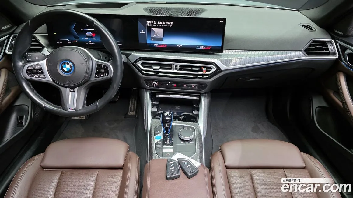 BMW i4 2023 из KR, фото 8