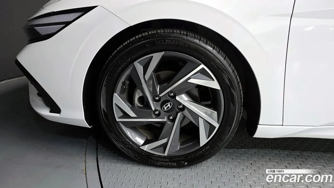Hyundai AVANTE 2024 из KR, фото 5